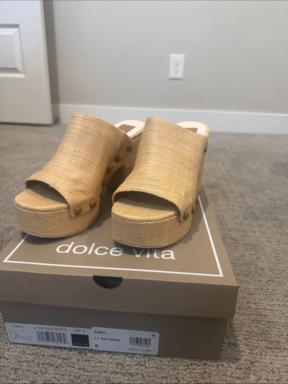 Dolce Vita Natural Raffia Tan Platform Mules